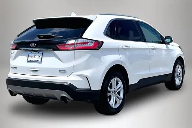2020 Ford Edge SEL thumbnail 5