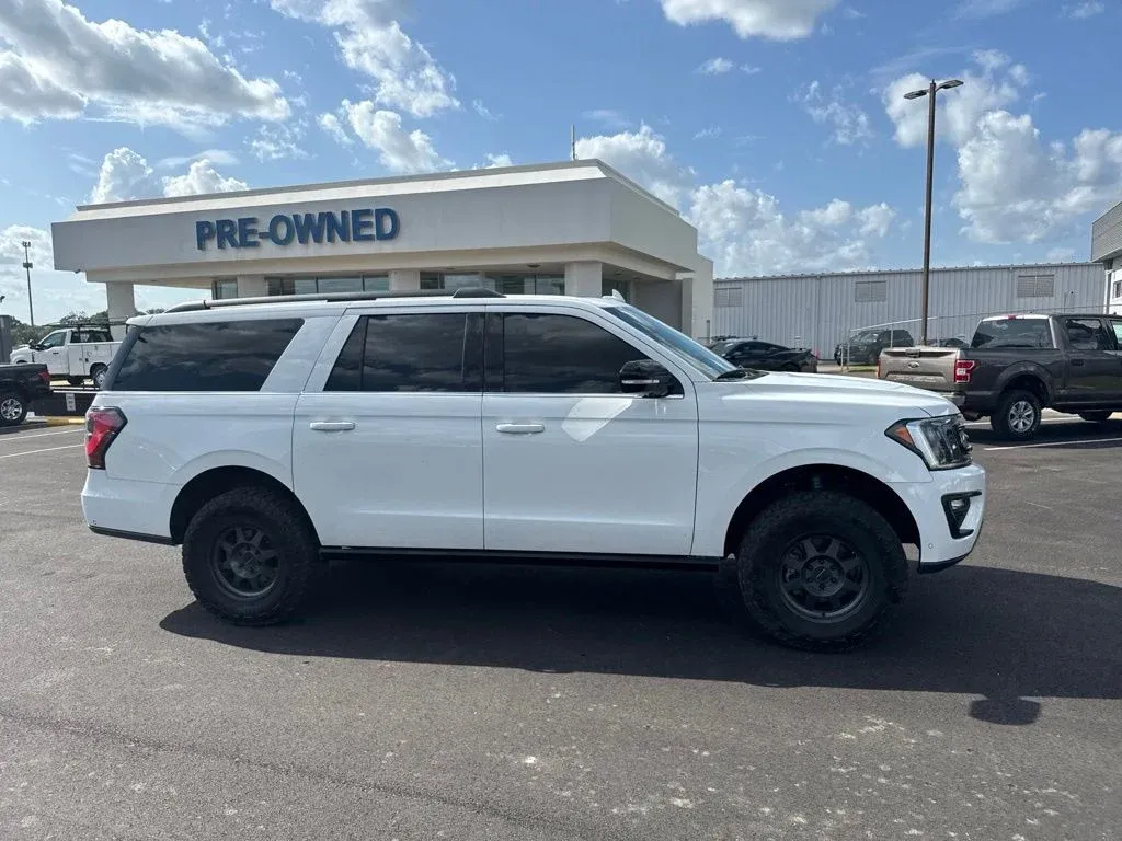 2020 Ford Expedition Max Limited thumbnail 16