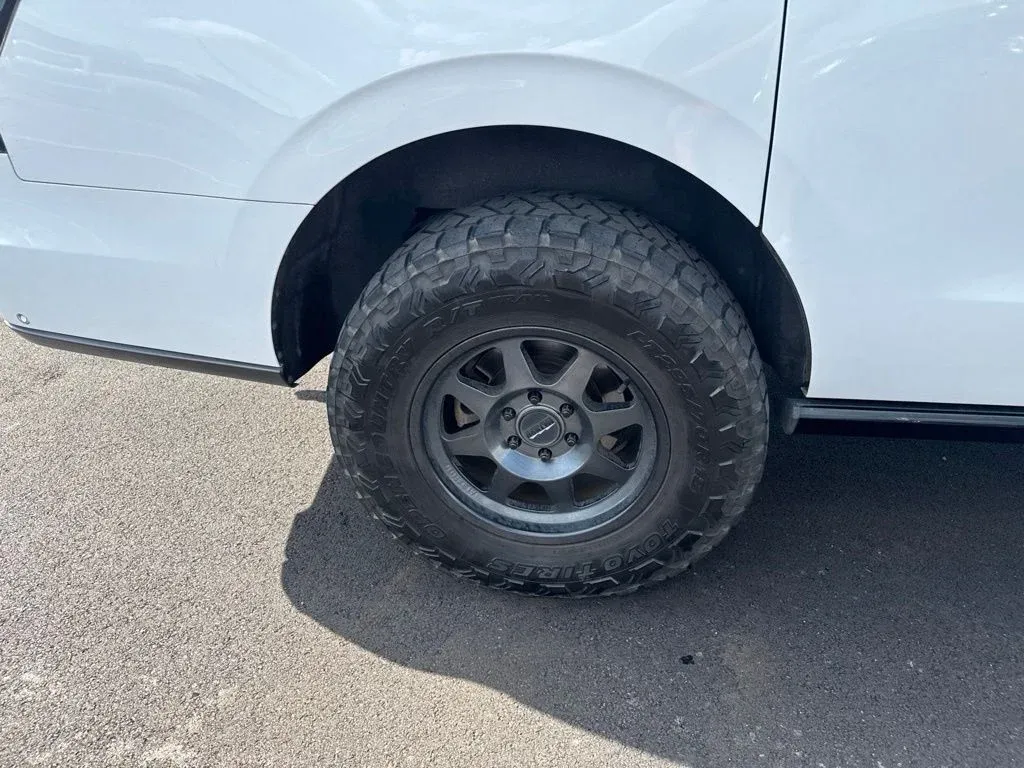 2020 Ford Expedition Max Limited thumbnail 22