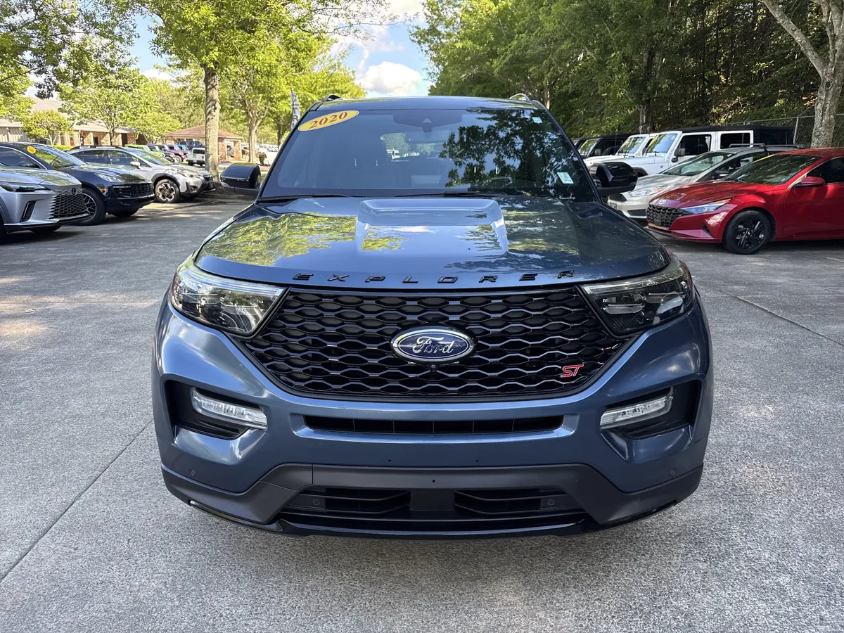 2020 Ford Explorer ST thumbnail 2