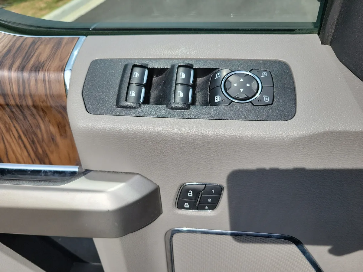 2020 Ford F-150 thumbnail 27