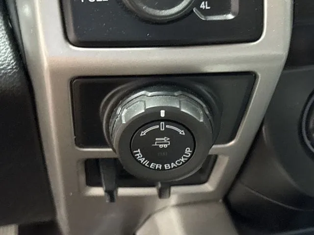 2020 Ford F-150 thumbnail 24
