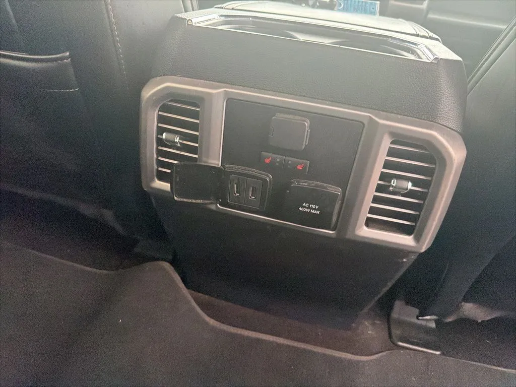 2020 Ford F-150 Platinum thumbnail 18