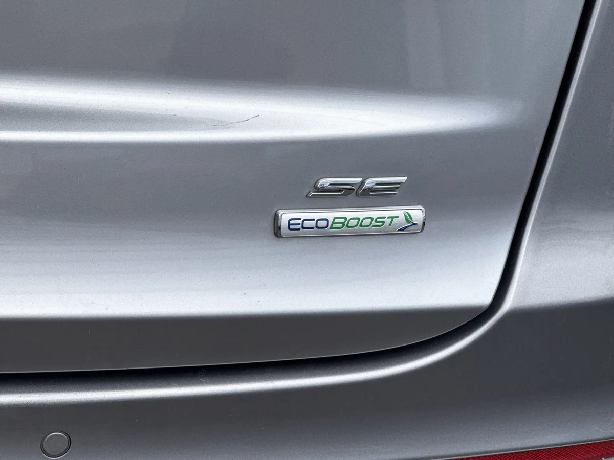2020 Ford Fusion SE thumbnail 10
