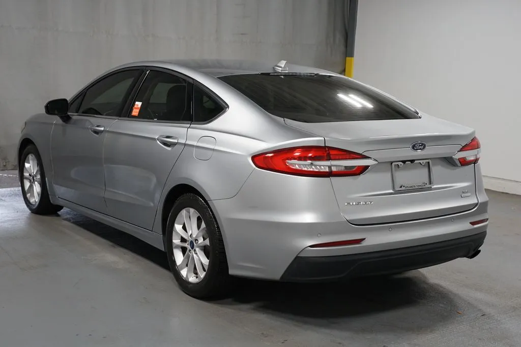 2020 Ford Fusion SE thumbnail 6