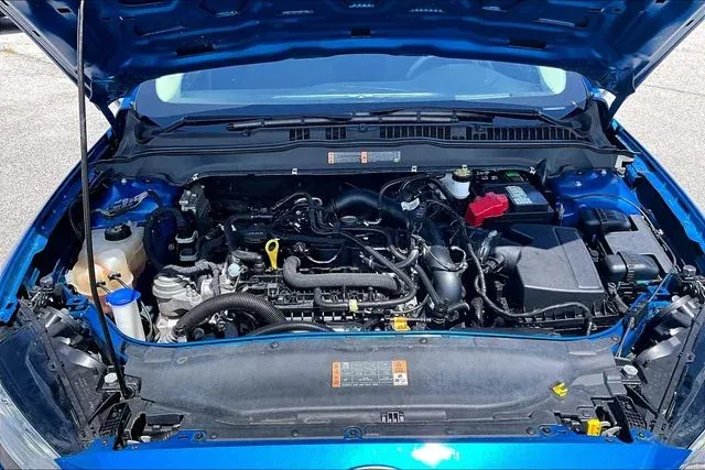 2020 Ford Fusion SE thumbnail 33
