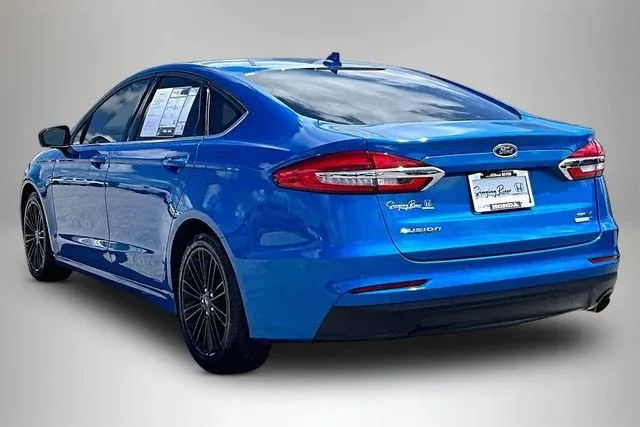 2020 Ford Fusion SE thumbnail 4