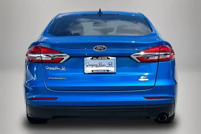 2020 Ford Fusion SE thumbnail 6