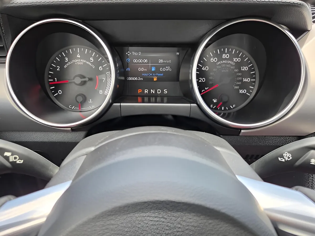 2020 Ford Mustang EcoBoost Premium thumbnail 28