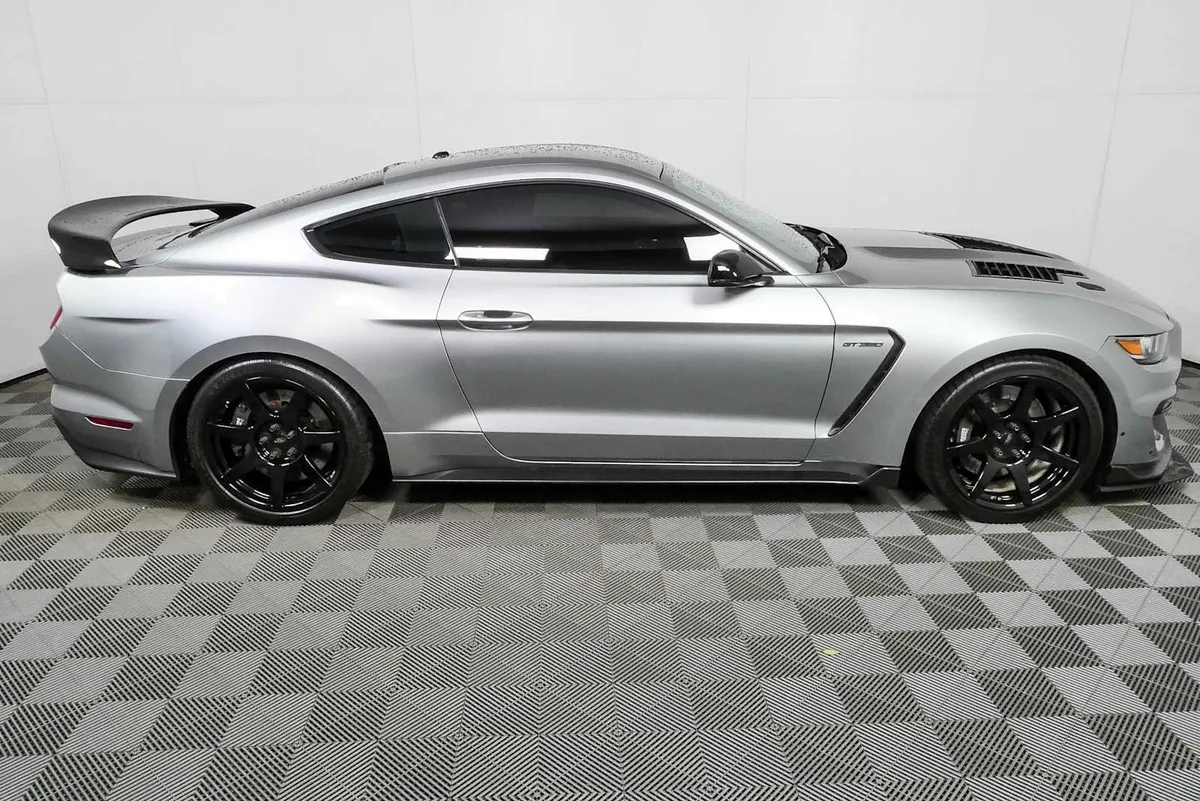 2020 FORD MUSTANG Shelby GT350R thumbnail 2