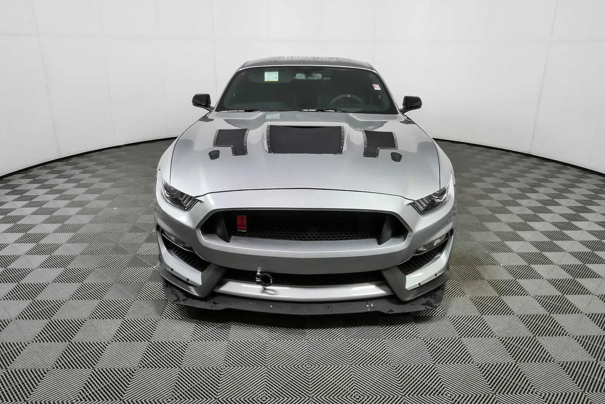 2020 FORD MUSTANG Shelby GT350R thumbnail 31