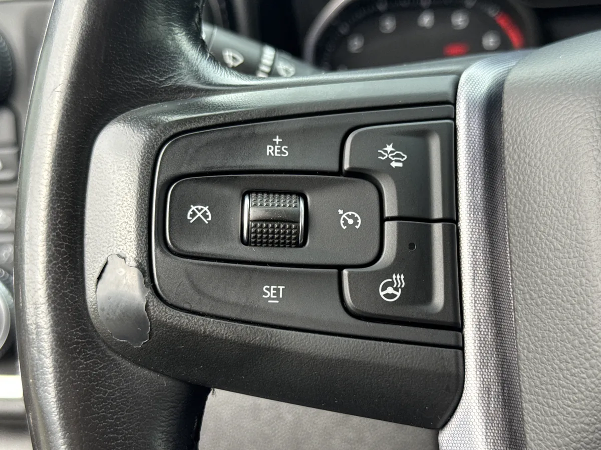 2020 GMC Sierra 1500 SLT thumbnail 19