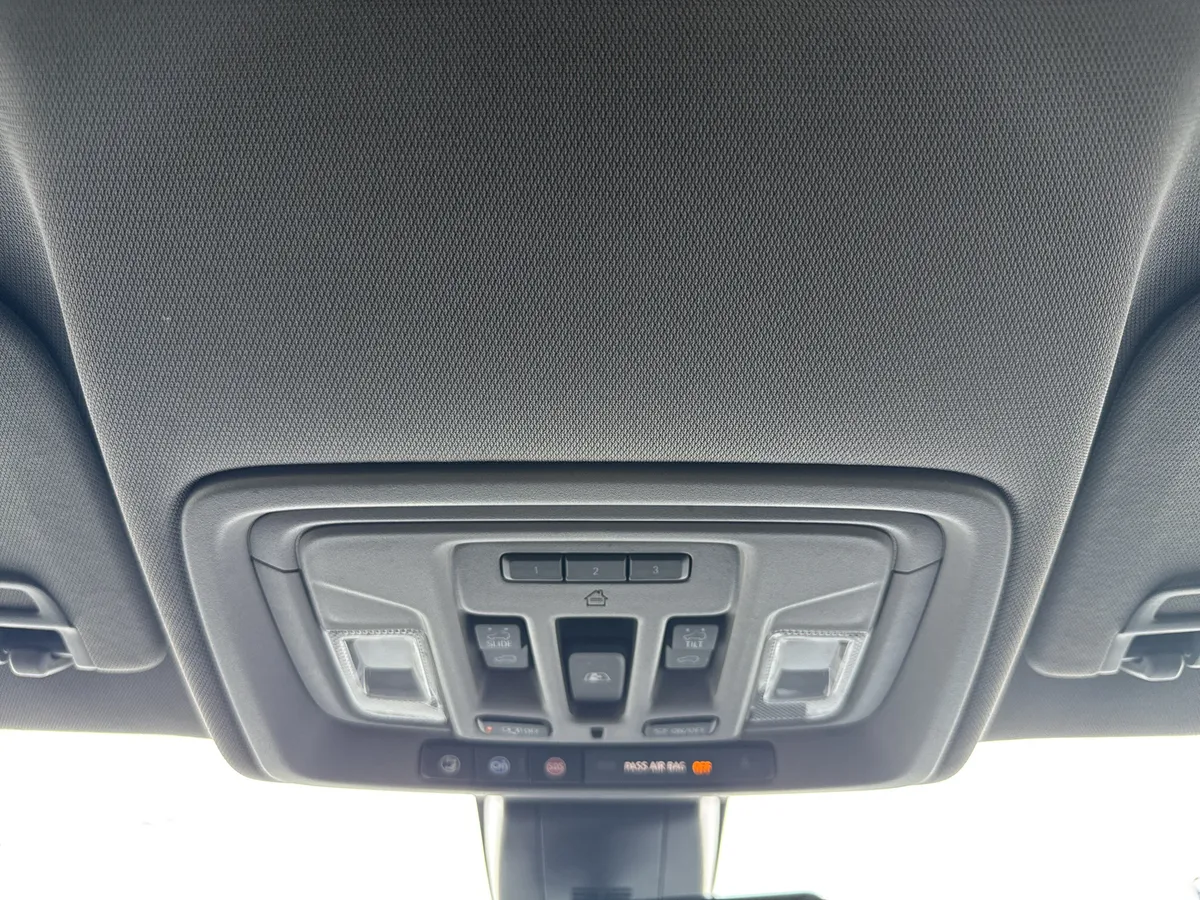2020 GMC Sierra 1500 SLT thumbnail 26