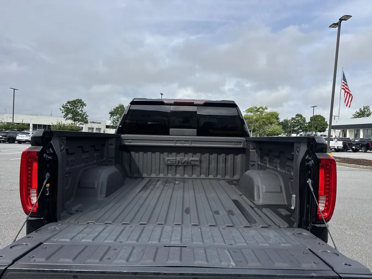 2020 GMC Sierra 1500 SLT thumbnail 33