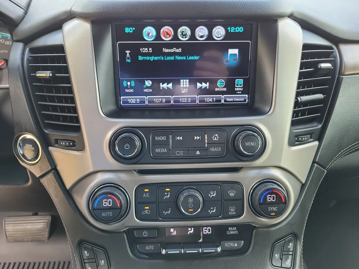 2020 GMC Yukon Denali thumbnail 18
