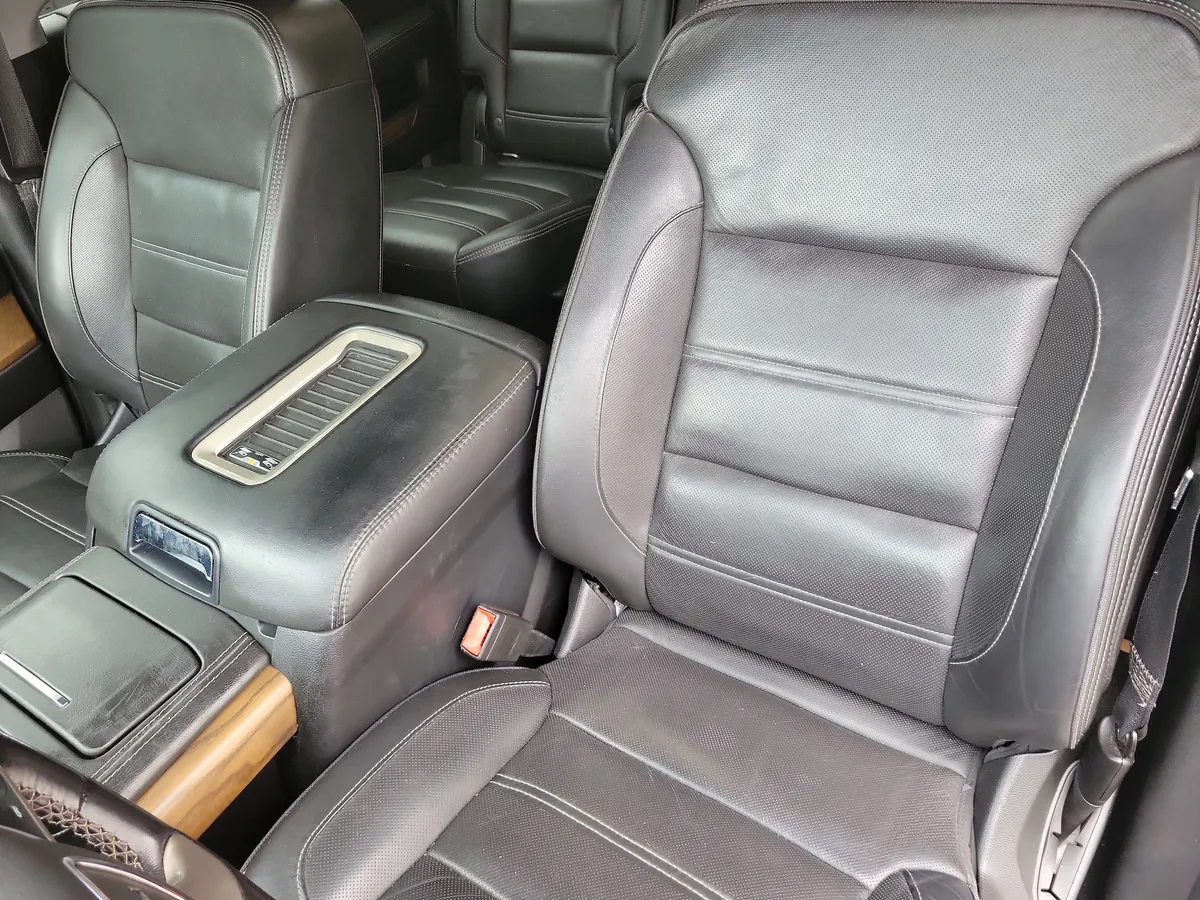 2020 GMC Yukon XL Denali thumbnail 11