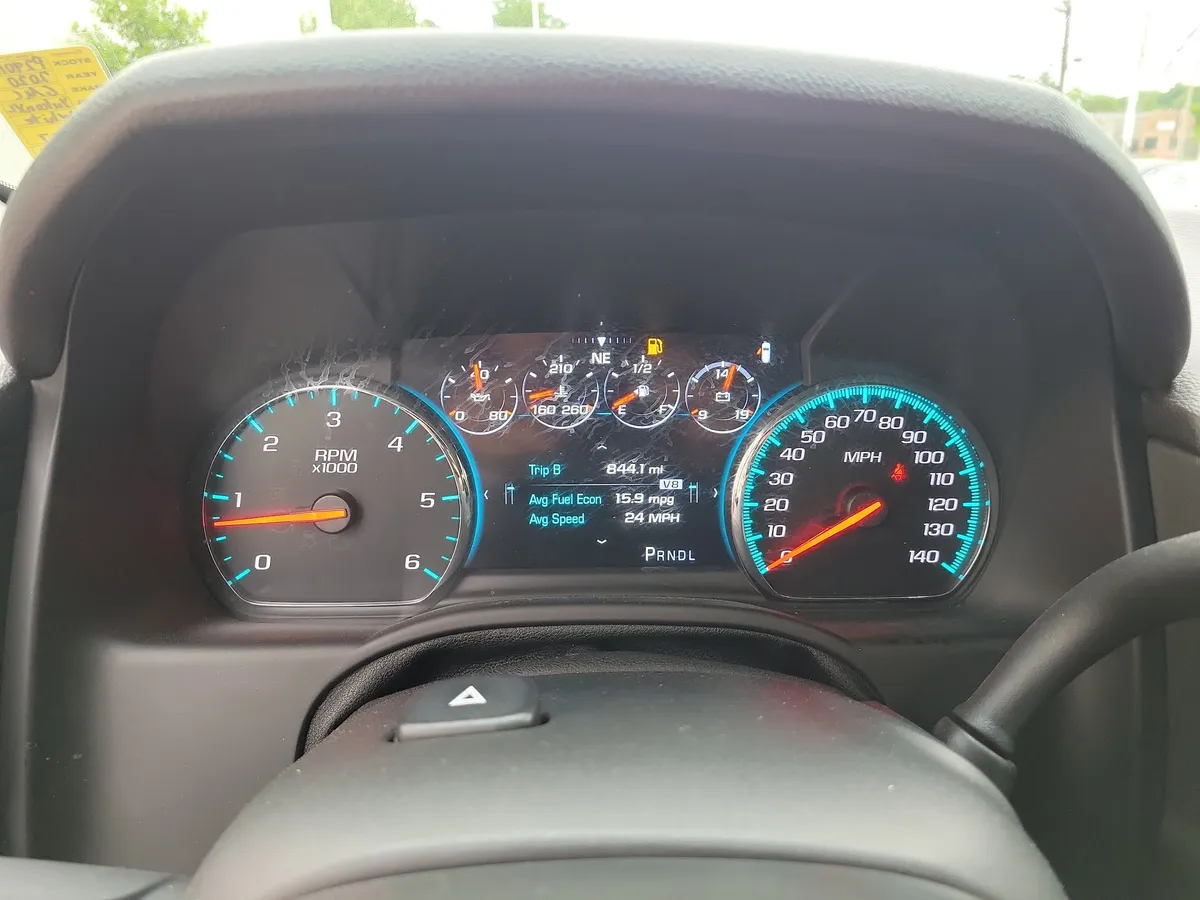 2020 GMC Yukon XL Denali thumbnail 23