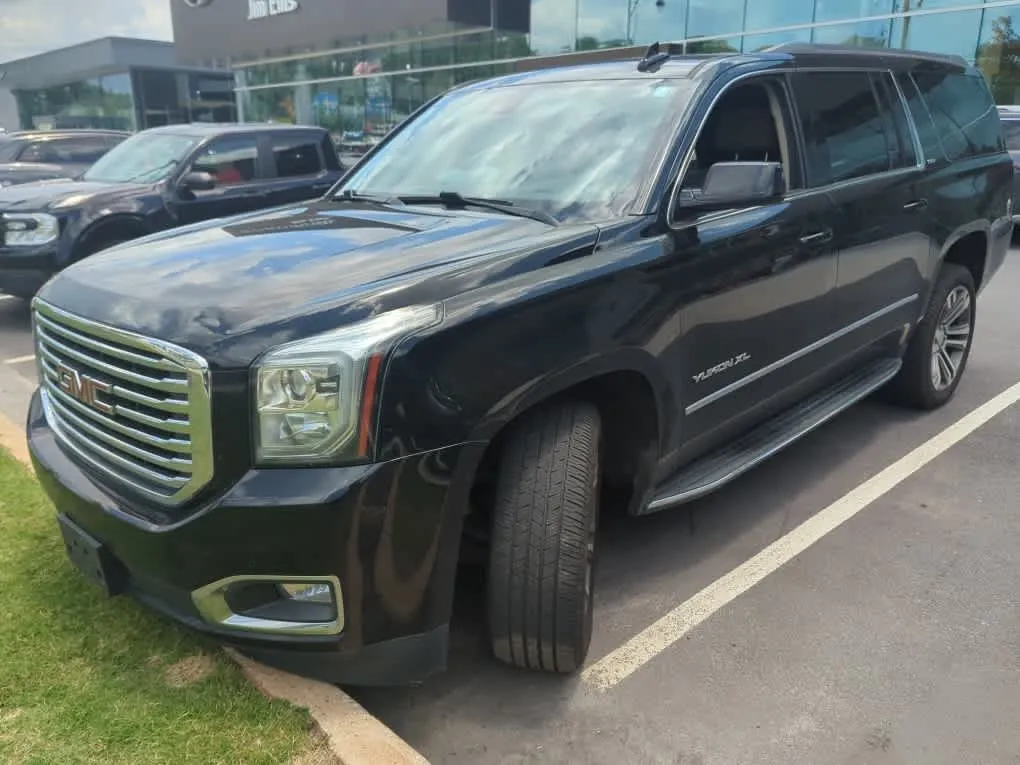 2020 GMC YUKON XL SLT thumbnail 2