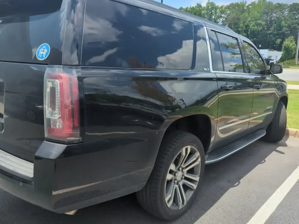 2020 GMC YUKON XL SLT thumbnail 4