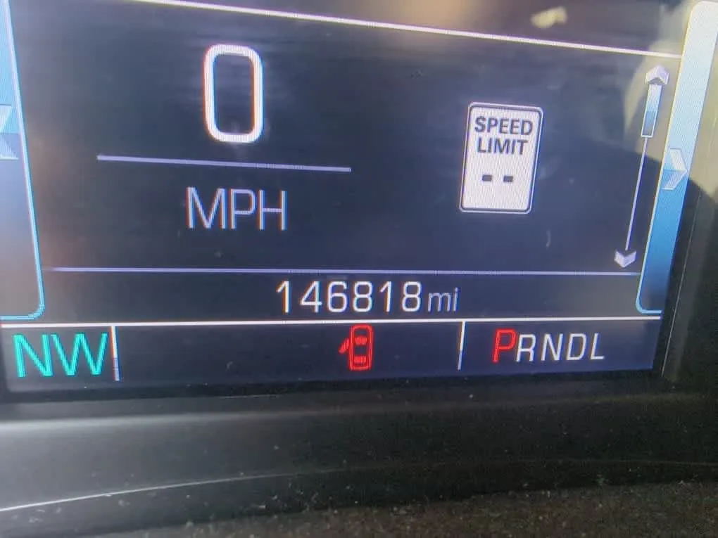 2020 GMC YUKON XL SLT thumbnail 5