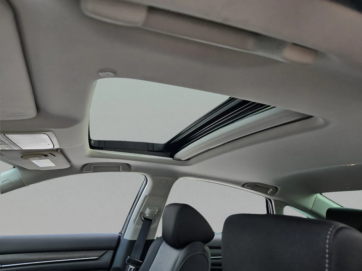 2020 Honda Accord Sedan EX thumbnail 15