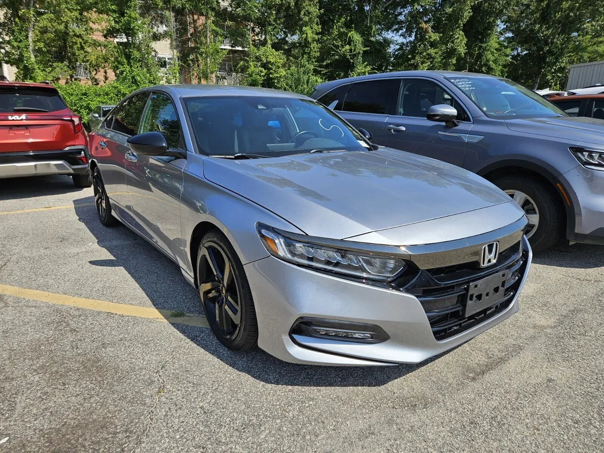 2020 Honda Accord Sport 1.5T thumbnail 3