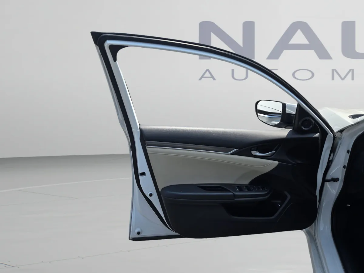 2020 Honda Civic Sedan EX-L thumbnail 10