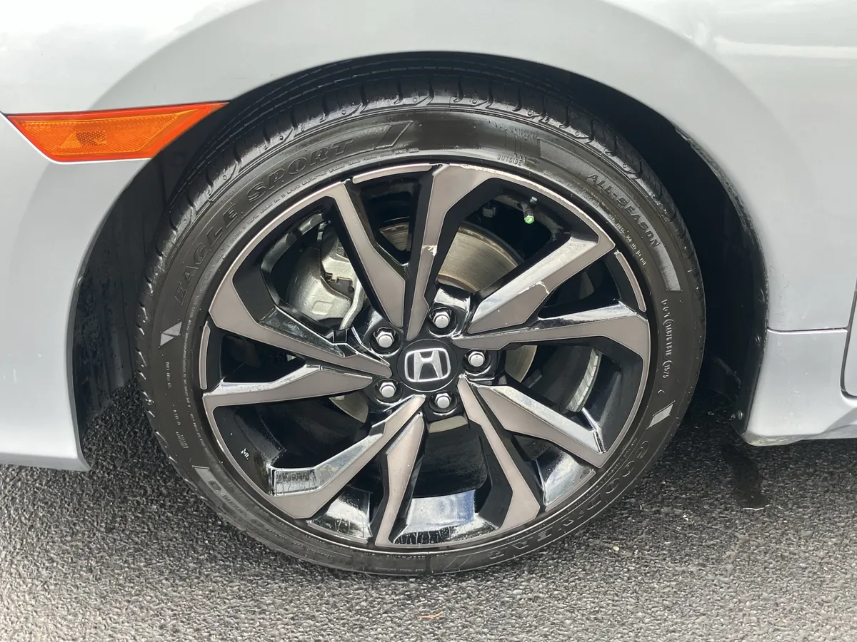 2020 Honda Civic Sport CVT thumbnail 12