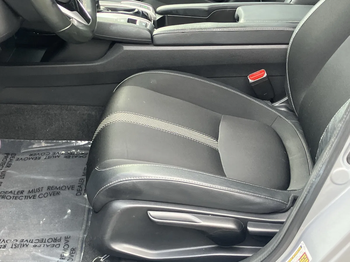 2020 Honda Civic Sport CVT thumbnail 16