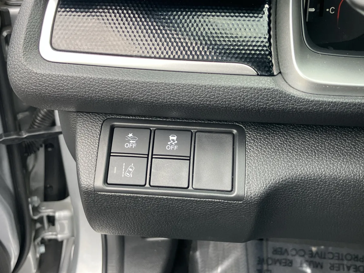 2020 Honda Civic Sport CVT thumbnail 18