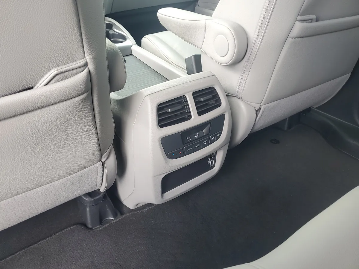 2020 Honda Pilot EX-L thumbnail 13
