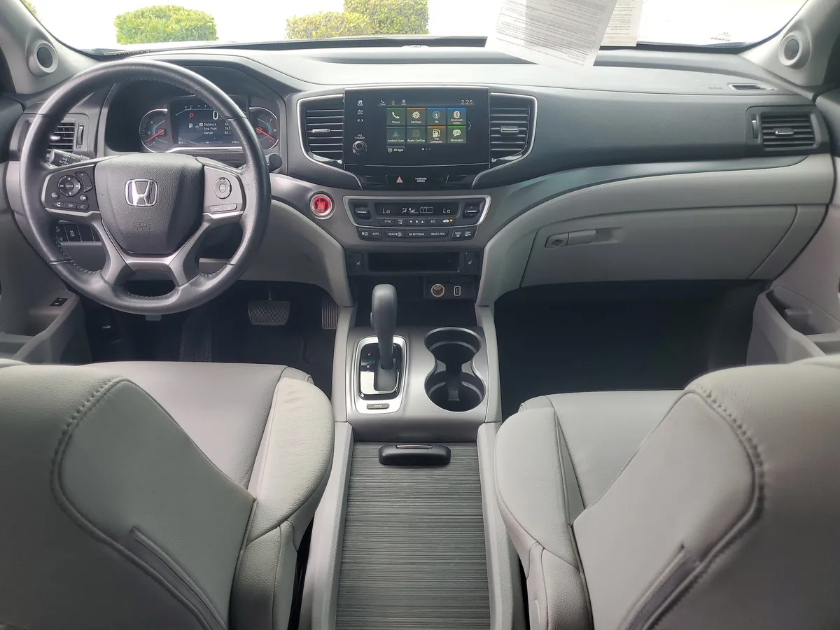 2020 Honda Pilot EX-L thumbnail 16