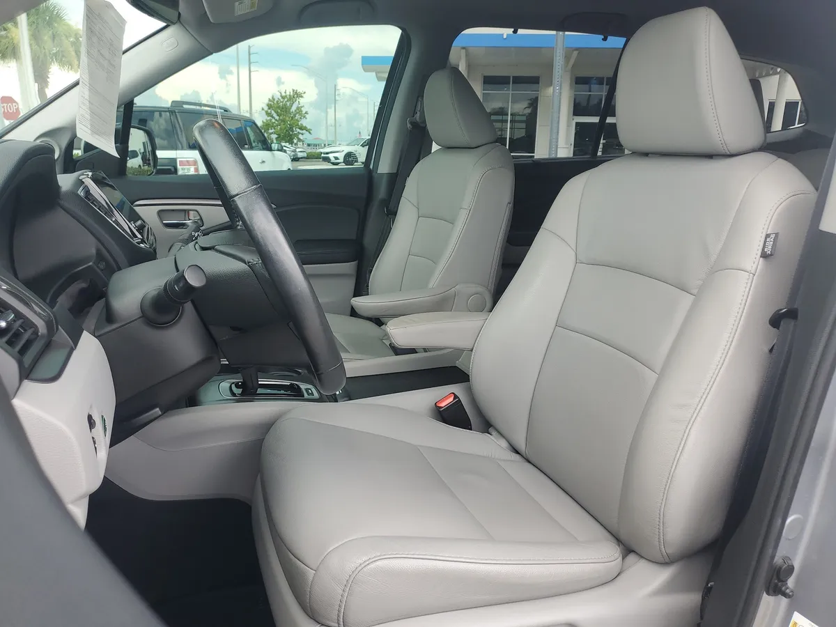 2020 Honda Pilot EX-L thumbnail 20