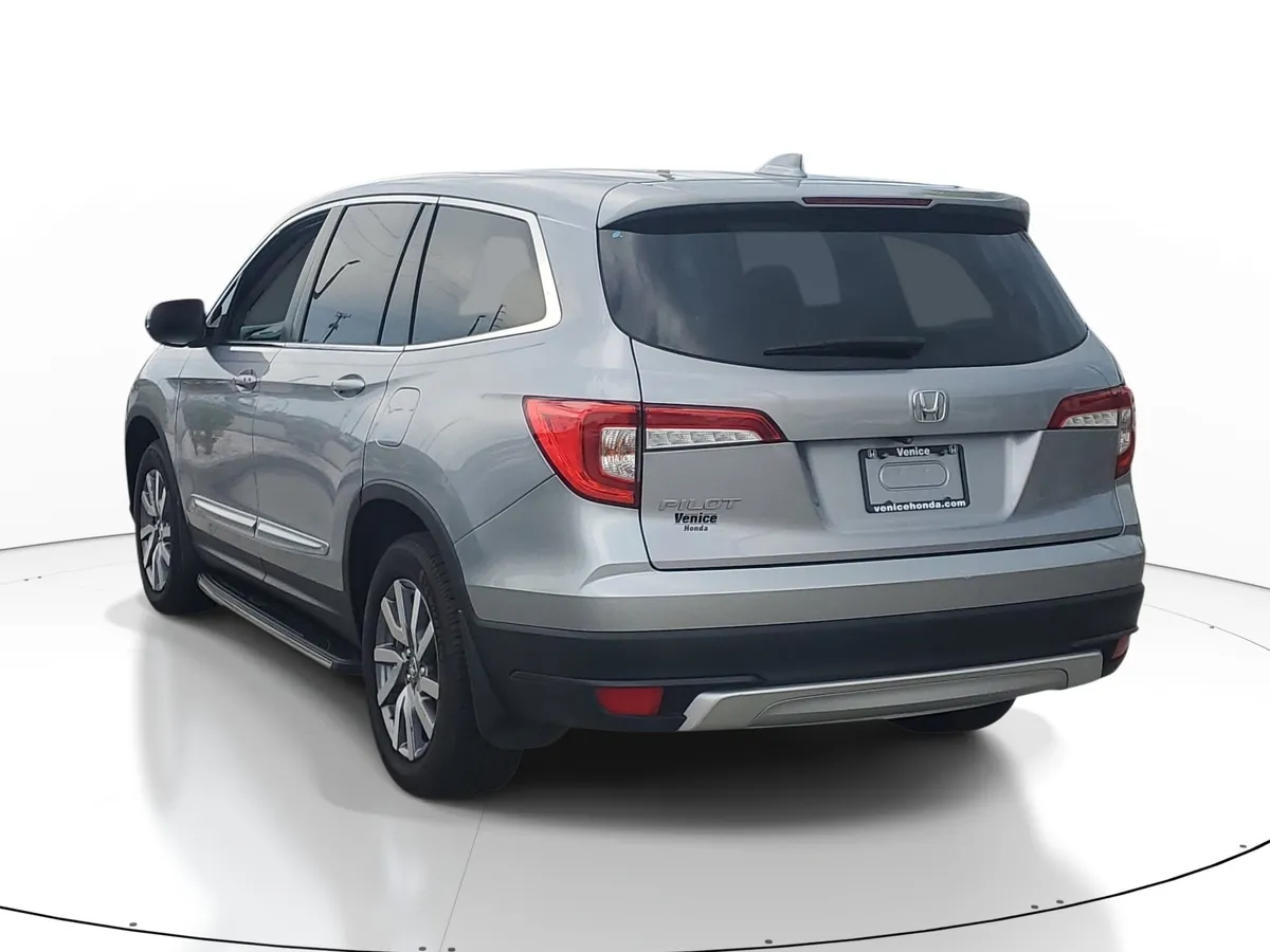2020 Honda Pilot EX-L thumbnail 4