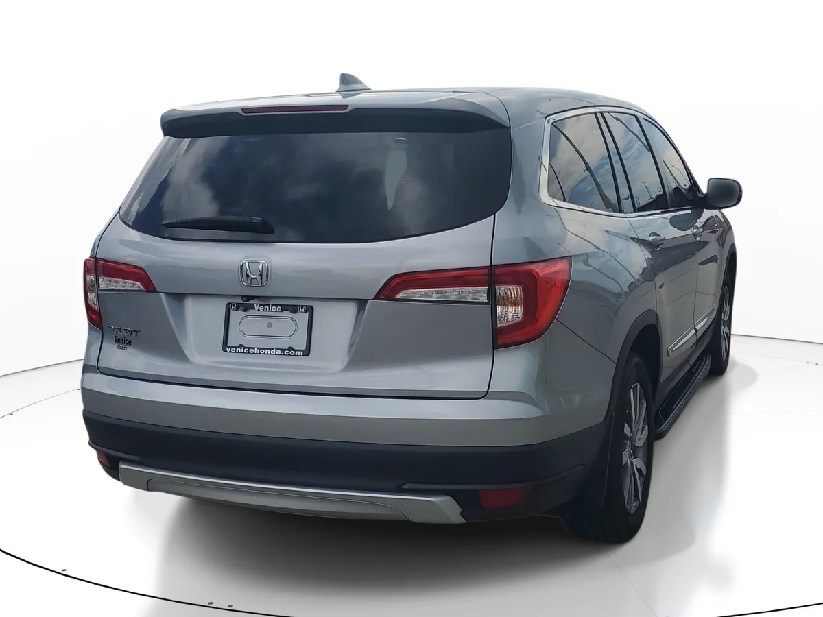 2020 Honda Pilot EX-L thumbnail 6
