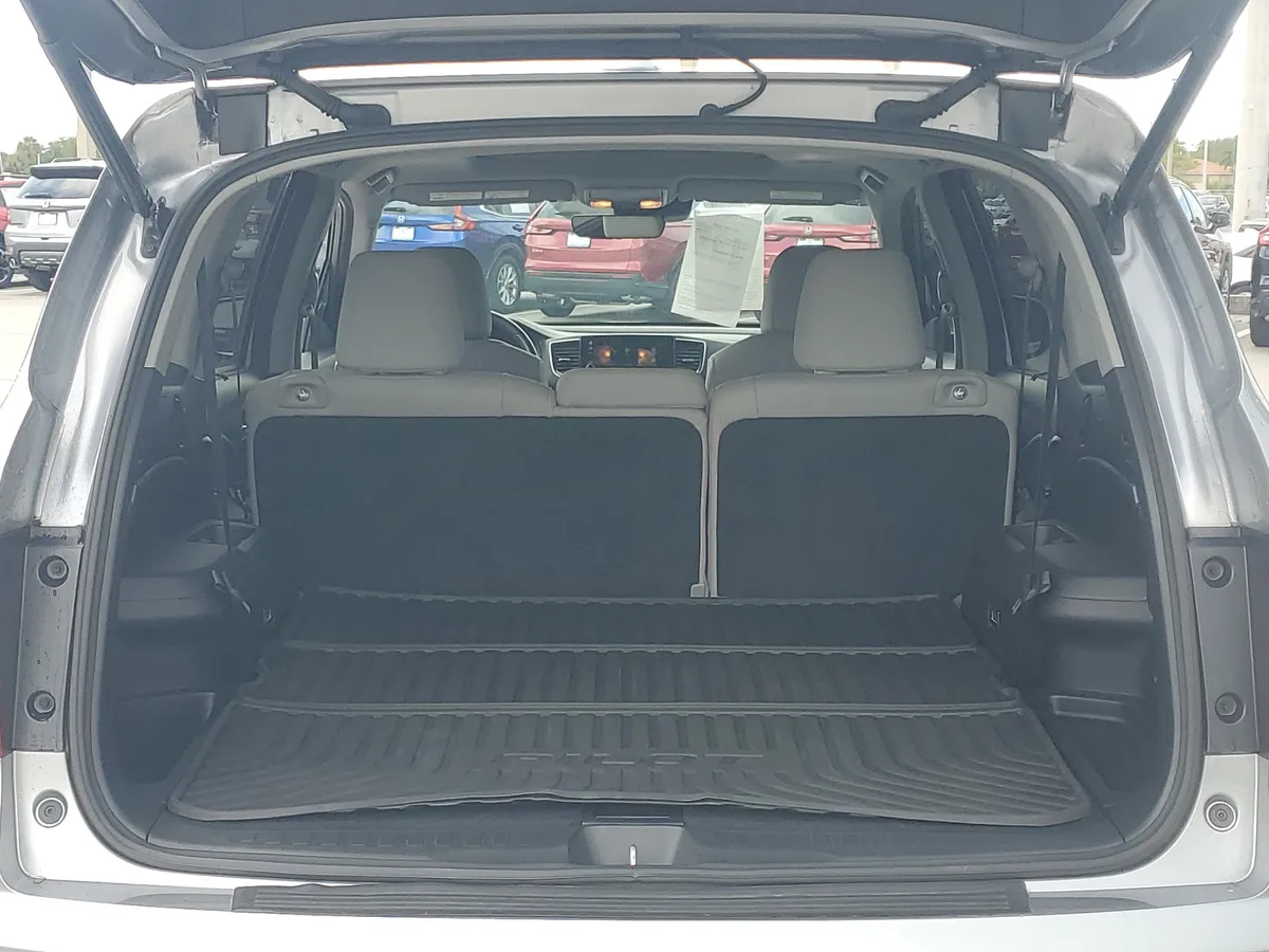 2020 Honda Pilot EX-L thumbnail 9