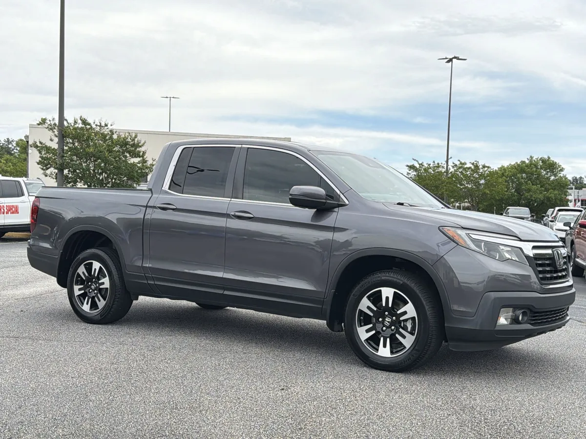 2020 Honda Ridgeline RTL thumbnail 10