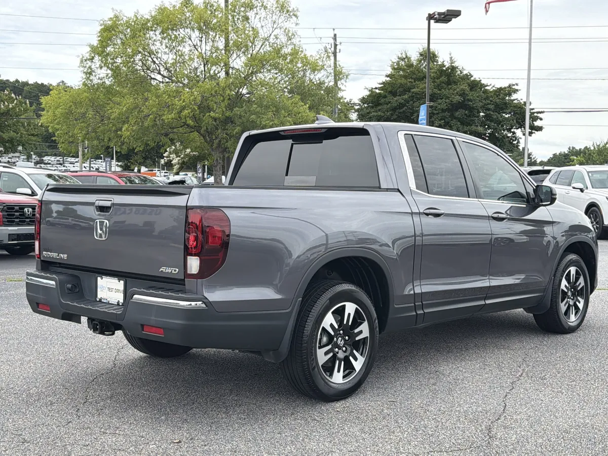 2020 Honda Ridgeline RTL thumbnail 8