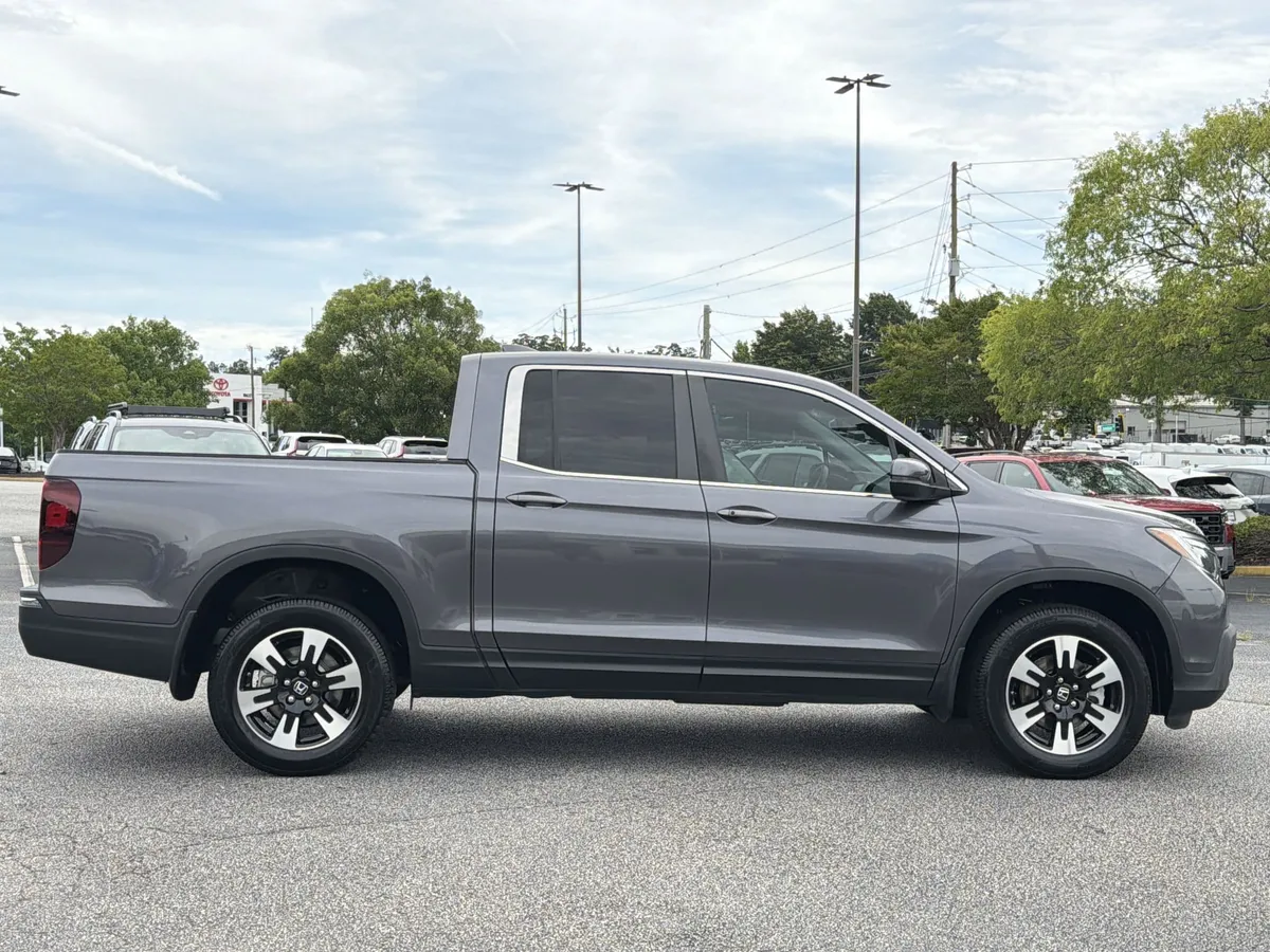 2020 Honda Ridgeline RTL thumbnail 9