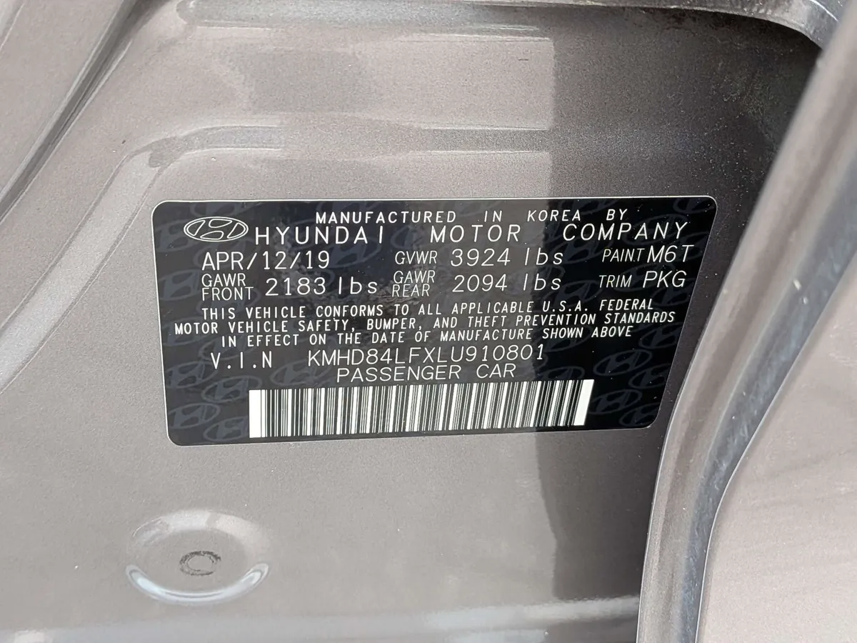 2020 Hyundai Elantra Value Edition thumbnail 35