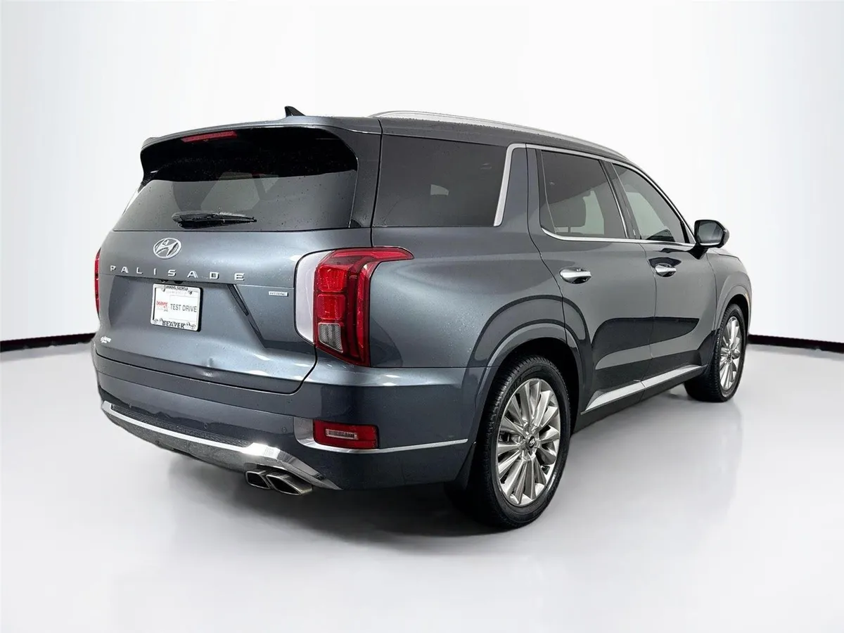 2020 Hyundai Palisade Limited thumbnail 2
