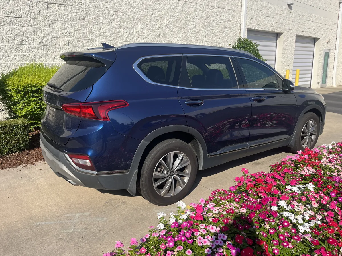 2020 Hyundai Santa Fe Limited thumbnail 7