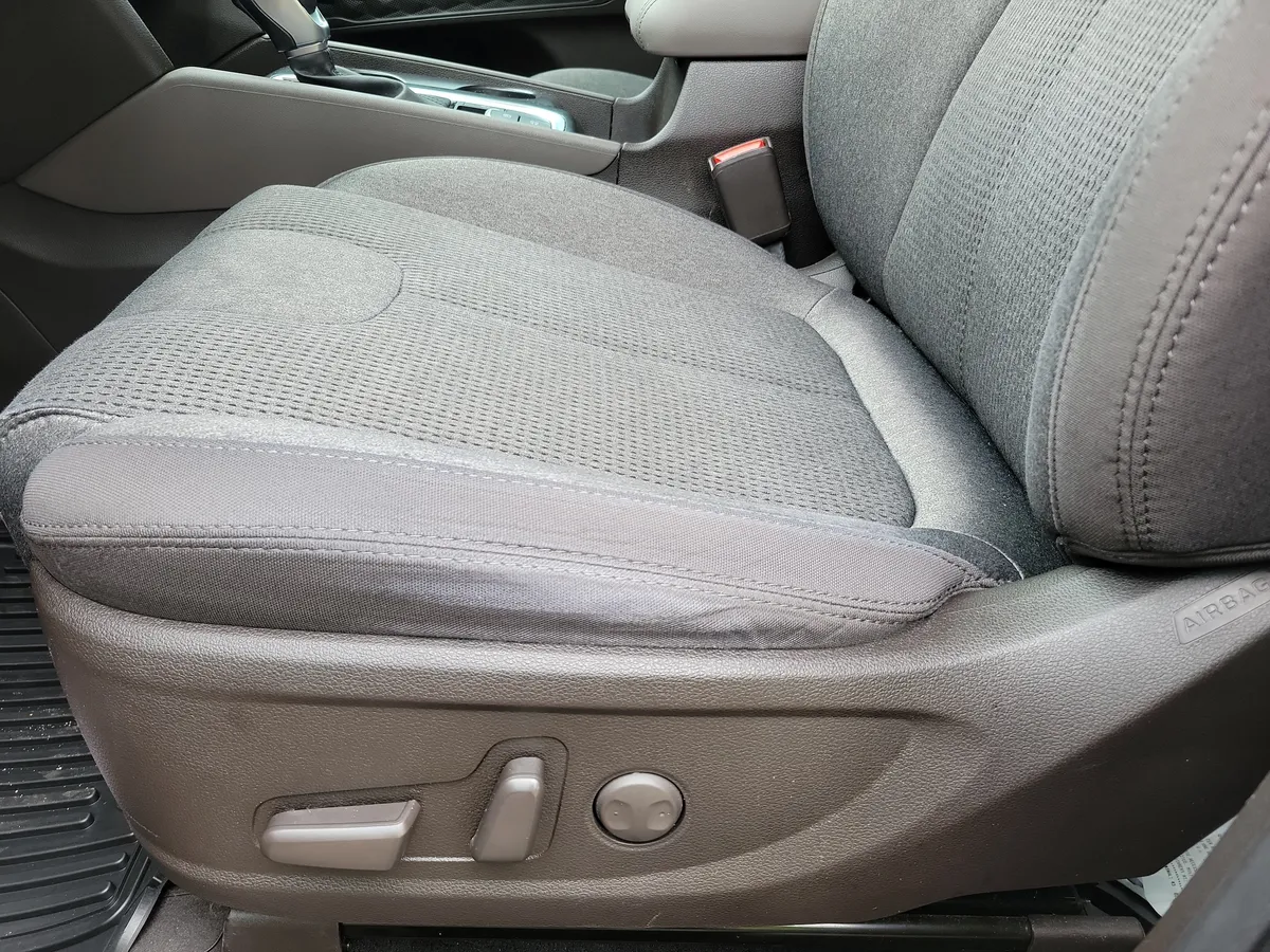 2020 Hyundai Santa Fe SEL 2.4 thumbnail 12