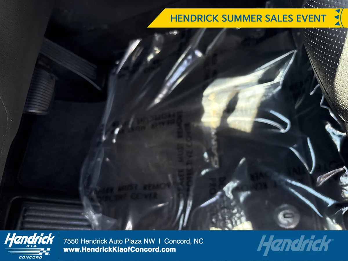 2020 Hyundai Santa Fe SEL thumbnail 15
