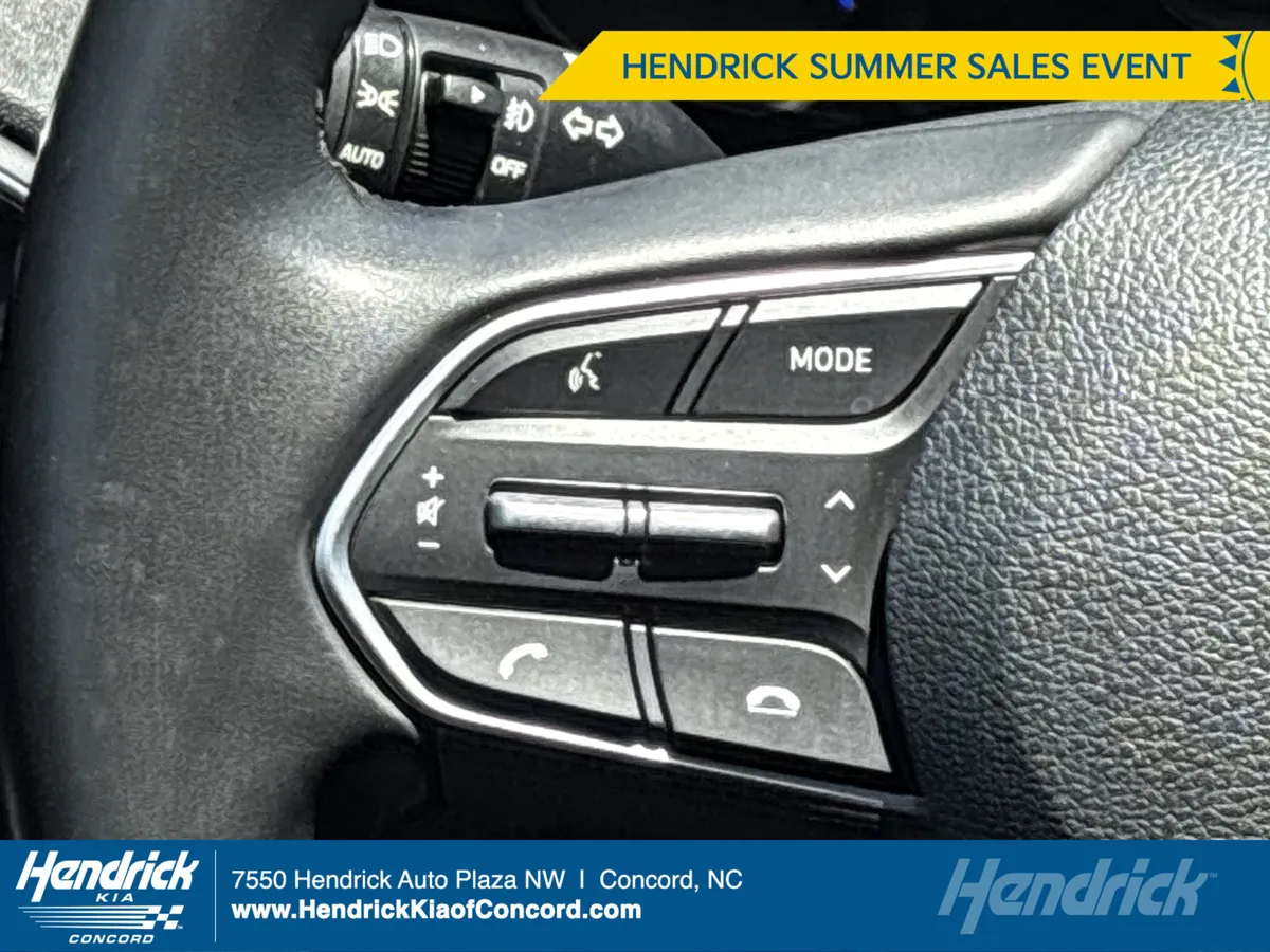 2020 Hyundai Santa Fe SEL thumbnail 21