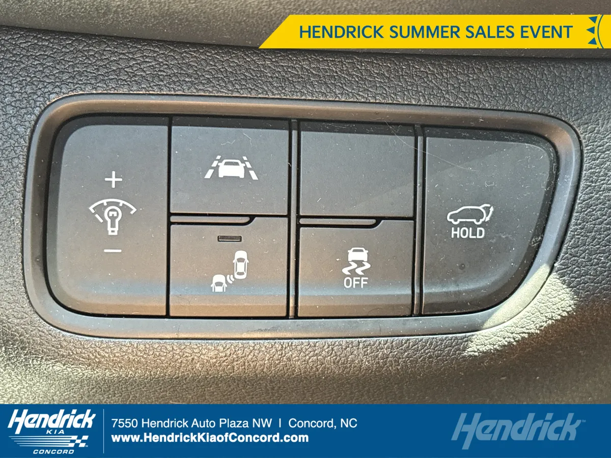 2020 Hyundai Santa Fe SEL thumbnail 31