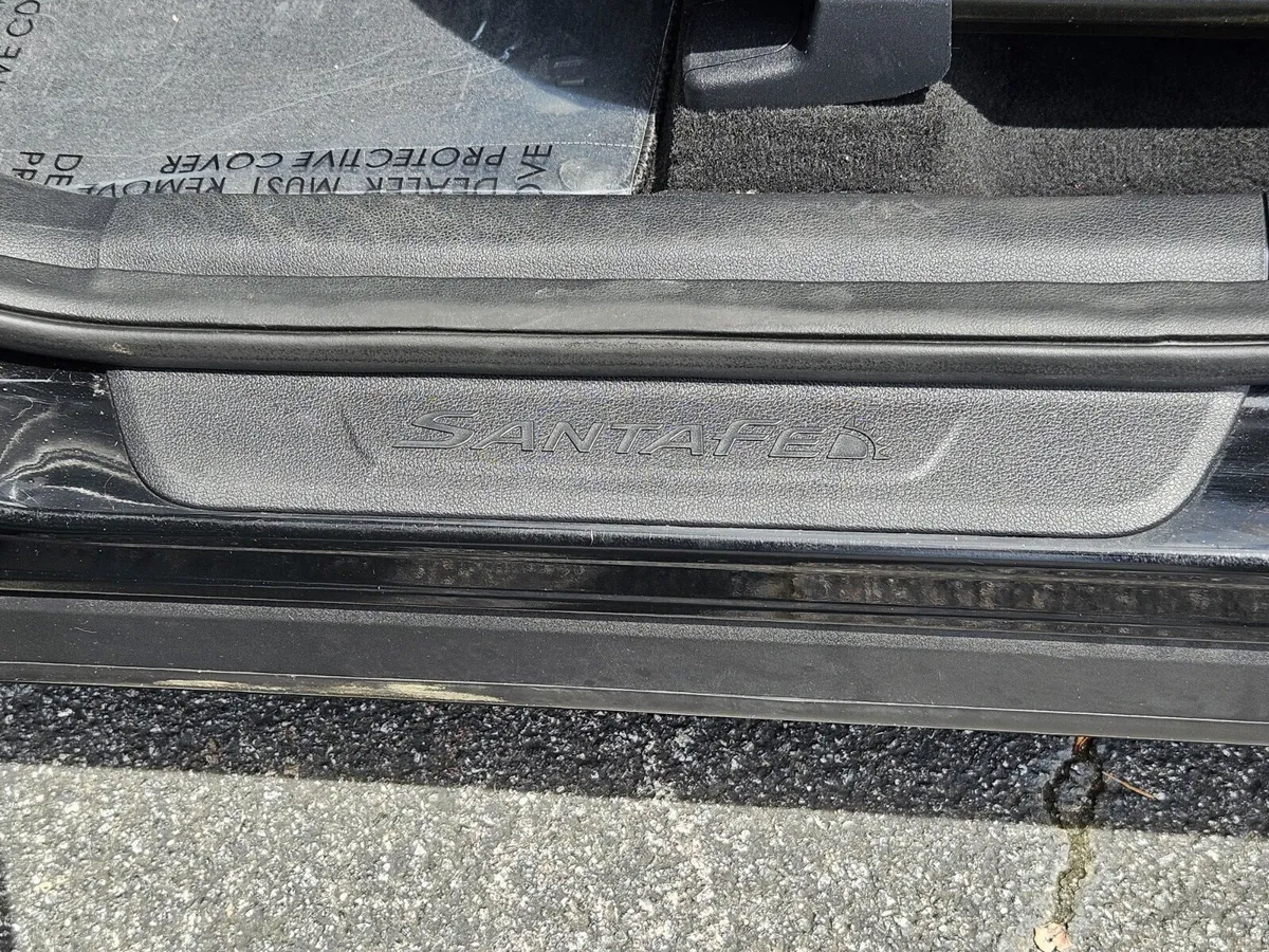 2020 Hyundai Santa Fe SEL thumbnail 32