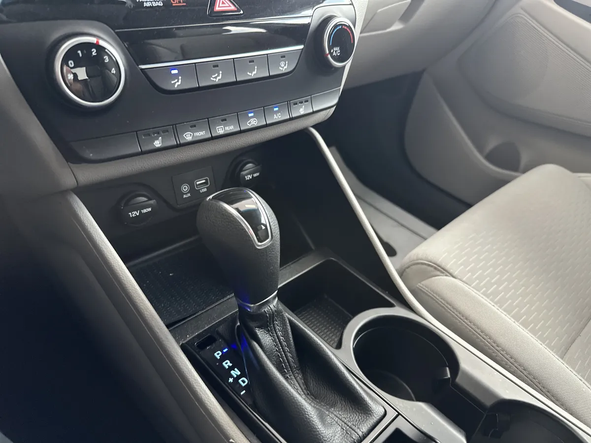 2020 Hyundai Tucson Value thumbnail 23
