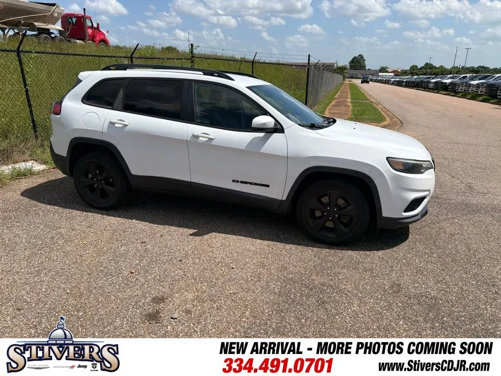 2020 Jeep Cherokee Latitude Plus thumbnail 4