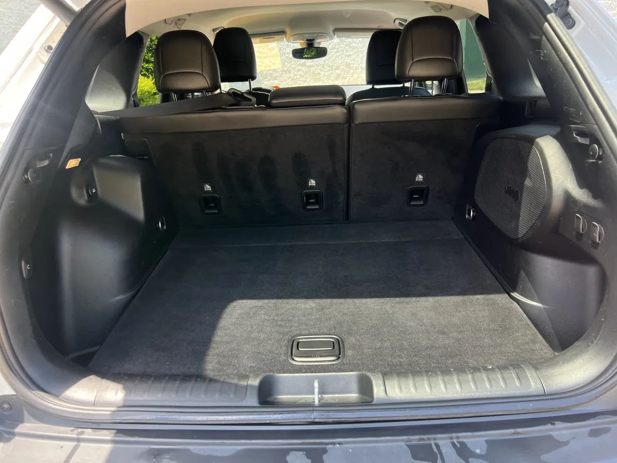 2020 Jeep Cherokee Limited thumbnail 31